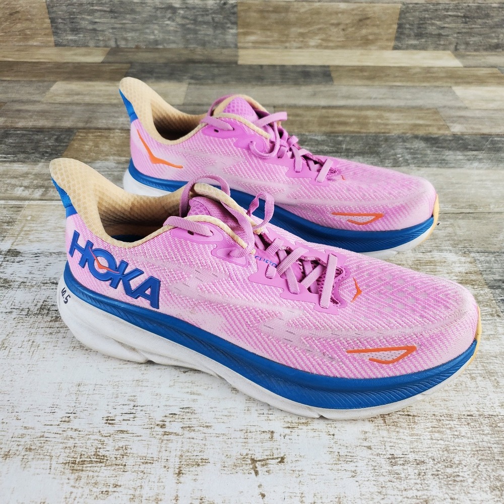 Hoka One One Clifton 9 Womens Running Shoes Sz 10.5 B Cyclamen Sweet Lilac Knit
